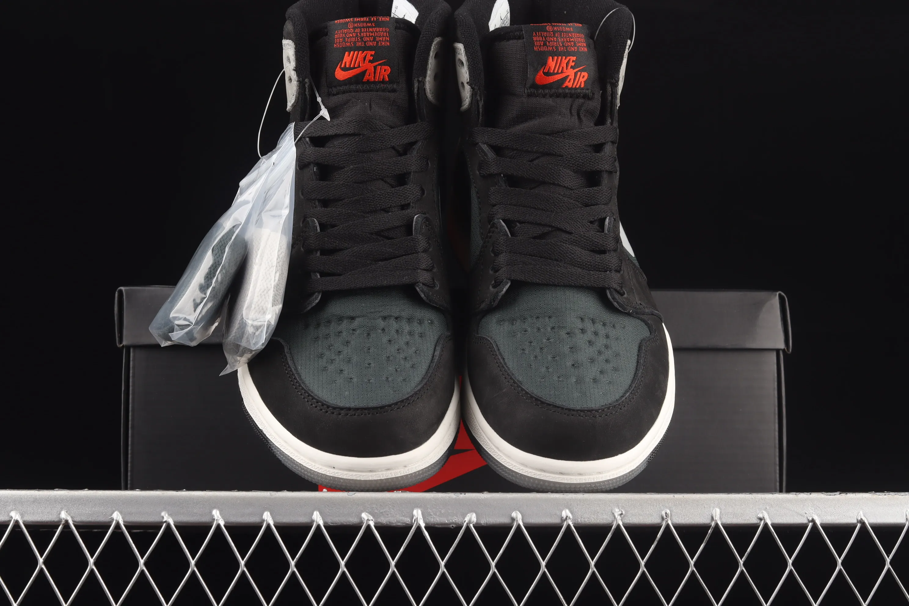 All Categories Air Jordan Jordan Series Basketball Shoes Air Jordan 1 High Air Jordan 1 Retro AJ1 Joe 1 Premium Black Gray 3M Reflective High Top Basketball Shoes DB2889-001